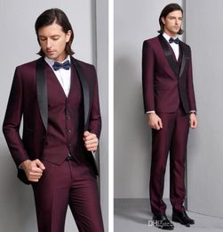 New Style Burgundy 3 Piece Suit Men Wedding Tuxedos Shawl Lapel Center Vent Groom Tuxedos Men Dinner Prom Blazer(Jacket+Pants+ Tie+Vest)