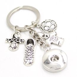 New Arrival DIY Interchangeable 18mm Snap Jewelry I love Soccer Key Chain Handbag Charm Snap Keychain Key Ring Jewelry for Men Women