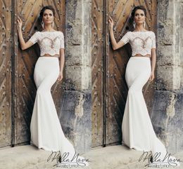 Zwei neue Designerstücke Meerjungfraukleider Kurzärärmische Spitze applizierte Sweep -Zug Reißverschluss Rücken Brautkleider Hochzeitskleid