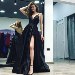 Sexy Black Deep V Neck A-Line Evening Gowns Spaghetti Straps High Slits Long Backless Court Train Satin Formal Prom Dresses