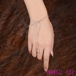3pcs Retro Crystal Rhinestone Bracelet Hand Chain Harness Women New Multi Chain Style Harness Finger Bangles For Women B0452