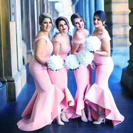 New Arabic Bridesmaids Dresses Sweetheart Off Shoulders Backless Lace Bodice High Low Dubai Ruffle Skirt Maid Of The Honour Gowns DH4072