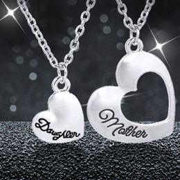 Love Mother Daughter Heart Necklace mom Dual Heart Pendants for women Family member Jewelry Mother's Day Gift