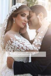 veil UK - 2018 Custom made Long Wedding Veils Applique Beaded Sweep Length Wedding Bridal Veils To match the Wedding Dress