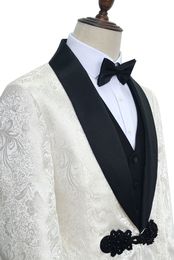 Hot Sale Groomsmen Shawl Black Lapel Groom Tuxedos One Button Men Suits Wedding/Prom Best Man Blazer ( Jacket+Pants+Vest+Tie)