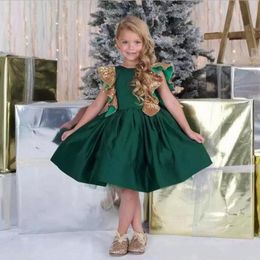 Lovely Flower Girls Dresses Jewel Hunter Green And Gold Sleeveless Birthday Gowns Backless With Bow Custom Made Formal Party Gowns Beautiful