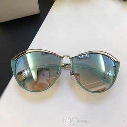 2535 Luxury Sunglasses Summer Style Coating Mirror Lens Popular Women Brand Designer UV Protection Top Italian Cat Eye Style Come With Box