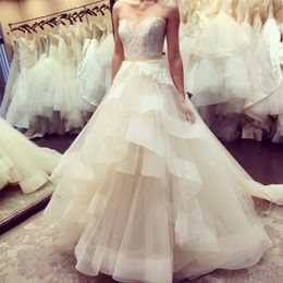 Princess A-line Wedding Dresses Sweetheart Sleeveless Lace Appliques Ruffles Asymmetrical Tulle Skirt Bridal Gowns Custom Made