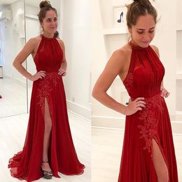 Hot Sale Red Prom Dresses Halter Neck Lace Appliqued Evening Gowns A Line Vestidos De Fiesta Sweep Train Chiffon Split Side Formal Dress