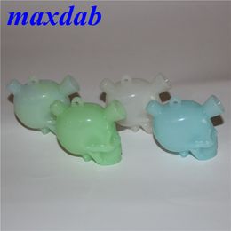 glow in the dark silicone Bubbler Hookah Mini Hand Traveling Skull Bongs Glass water pipe Smoking Accessories portable