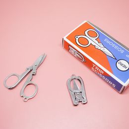 Metal folding scissors portable folding small scissors travel 1 yuan ground stand supply wholesale