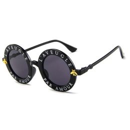2018 New Retro Round Lady Sunglasses English Letter Men Round Eye Glasses UV400 Colourful Travel Goggle