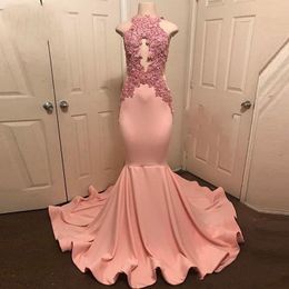 Peach-Pink Mermaid Evening Gowns Halter Neck Sleeveless Robe De Soiree Party Dress Lace Appliques Long Prom Dress Formal Dress Free Shipping