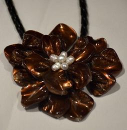 Handmade baroque Brown mother of pearl shell flower necklace woven leather