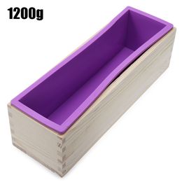 900g Silicone Soap Loaf Mould Wooden Box DIY Making Tools Working temperature ranges from -40 to 220 Deg.C