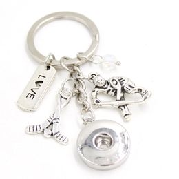 New Arrival DIY Interchangeable 18mm Snap Jewelry Ice Hockey Key Chain Handbag Charm Snap Keychain Key Ring Jewelry for Men Women