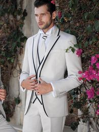 Brand New Ivory Men 3 Piece Suit Wedding Tuxedos Excellent Groom Tuxedos Peak Lapel Two Button Men Blazer(Jacket+Pants+Tie+Vest) 513