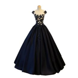 2018 New Cheap Stock Quinceanera Dresses Ball Gown Beaded Sweet 16 Dress For 15 Years Hollow Back Princess Prom Party Gown QC1127