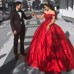 2018 Cheap Red Satin Quinceanera Dresses For Girls Ball Gown Off Shoulder Appliques Beads Long Sweet 16 Prom Dress Formal Gowns QQ07