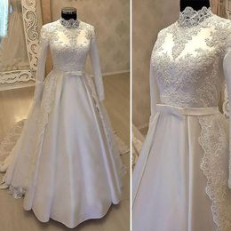 Long Sleeves Muslim A Line Wedding Dresses High Neck Arabic Satin with Overskirt Ribbon Lace Appliued Bride Wedding Gown