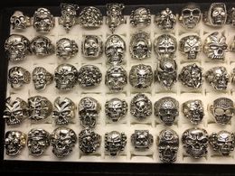 -Novos anéis de caveira 30 pçs / lote gótico vapor punk banda mistura de prata banhado por hiphop jóias para homens tamanho (17cm a 22cm) homem de moda presentes