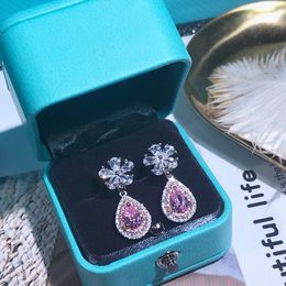 Cheap Brilliant White Flower