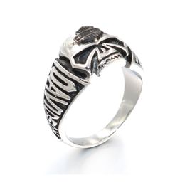 6MM, 8MM Size 4 to 13 Titanium Lizard design Dome Blue Concave Engraved Ring
