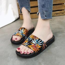 Nuovo arrivo moda estate sandali con scivolo pantofole per uomo donna hot designer fiore stampato unisex spiaggia infradito pantofola ALTA QUALITÀ