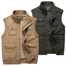 2018 New Mens Vest Male Casual Summer Cotton Sleeveless Vest Fashion Men Multi Pocket Breathable Photograph Waistcoat