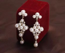 Hot Style Elegant lady earrings European and American fashion vintage court exquisite pearl elegant earrings fashion classic exquisite new s