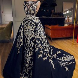 Gorgeous Dubai Party Evening Dresses Chic Leaves Appliques Mermaid Prom Dress With Overskirt Fashion Bateau Backless Long Evening Gowns