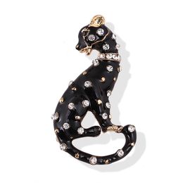 Fancy Gold Plated Alloy Stunning Clear Crystals Enamel Leopard Brooch Fashion Animal Collar Pin For Men Clothes Jewellery Corsage