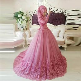 Fall 2018 Modest Muslim Long Sleeve Evening Dresses Jewel Neck A-line Court Train Rose Pink Lace and Tulle Elegant Dubai Arabic Formal Gowns