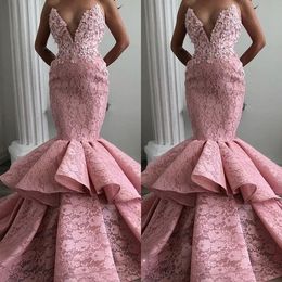 Sexy Lace Prom Dresses Dusty Pink Tiered Appliques Mermaid Evening Dress With Deep V Neck Custom Made Celebrity Party Dress Sexy Back