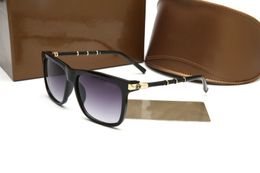 Beliebte Sonnenbrille Luxus Frauen Marke Designer 9247 Quadrat Sommer Stil Vollrahmen Top Qualität UV-Schutz Mischfarbe Kommen