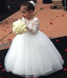 Lovely Cheap Ball Gown Lace Flower Girl Dresses For Wedding With Long Sleeves Toddler Pageant Gowns Appliqued Tulle Kids Communion Dress 415