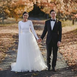 Vestidos de noiva baratos Trem de decote de decote Design simples design country de manga longa vestidos de noiva de spandex vestidos de tule para casamento