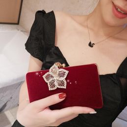 2019 New Arrival Evening Party Handbag Burgundy Black Small Bridal Hand Bags Fashion Velvet Clutch Gorgeous Purse Inexpensive Pochette