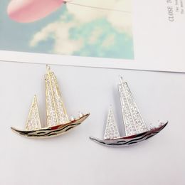 Yellow White Gold Plated Full CZ Boat Brooches Men Women Suit Dress for Men Women for Party Nice Gift