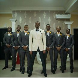 New Design Ivory/Grey Groom Tuxedos High Quality Man Wedding Suit Notch Lapel Two Button Men Business Prom Blazer(Jacket+Pants+Tie+Vest) 340