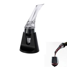 Decanter Red Wine Aerating Pourer Spout Pouring Tool Made of food-grade AS and silicone material, safe to use.