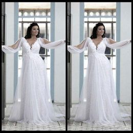 Beautiful Plus Size Wedding Gowns 2018 Ivory Beach Cheap V Neck Lace Bodice Empire Waist Flowing Chiffon Long Bridal Gowns with Long Sleeve