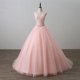 2018 New Arrived Real Photo Backless Lace Ball Gown Quinceanera Dress with Crystal Appliques Sweet 16 Dress Vestido Debutante Gowns BQ129