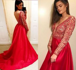 Luxury Beading Crystal Formal Prom Dresses Deep V-neck Illusion Long Sleeve V Backless Evening Dress Red Carpet Dress Formal Gowns Women