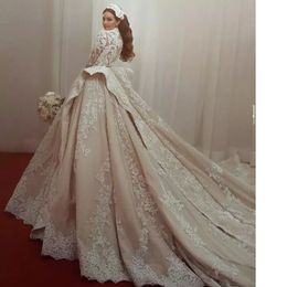 Gorgeous Dubai Royal Wedding Dresses Arabic High Neck Long Sleeves Full Lace Appliques Wedding Gown Luxury Ball Gown Princess Wedding Dress