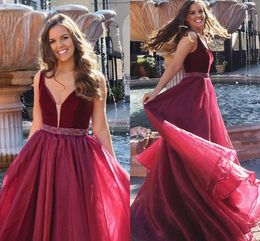 2023 Burgundy Prom Dresses V Neck Straps A-line Beaded Rhinestone Floor-length Organza Velvet Long Prom Dress Party Evening Wear