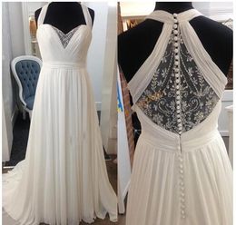 Luxury Crystal Hollow Back Wedding Dresses 2021 Halter Chiffon Empire Beach Ruched Sweetheart Sweep Train Bridal Dress Gowns Cheap