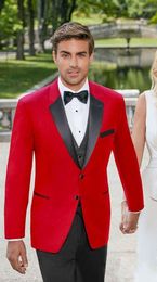 New Popular Red Men Wedding Tuxedos Notch Lapel Two Button Groom Tuxedos Excellent Men Prom Dinner/Darty Suit(Jacket+Pants+Tie+Vest) 81