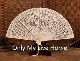 Small Wooden Folding Fan Ladies Handheld Portable Fans Sandalwood Fans Wedding Favours Chinese Carved Hollow Gift Fan with box