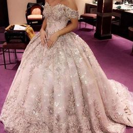 Luxury Arabia Crystal Wedding Dresses Sparkly Beads Sequin Off Shoulder Appliques Wedding Gown Gorgeous Bubai Lace Ball Gown Wedding Dress